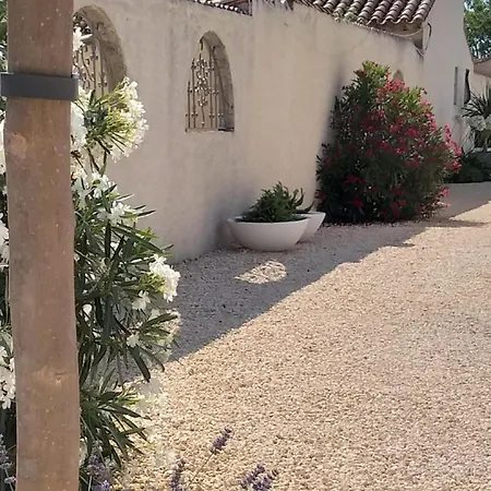 Parasar Villa