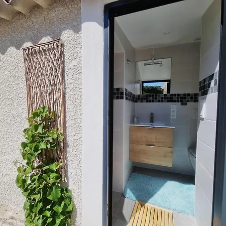 Vila Parasar Saint-Nazaire-d'Aude